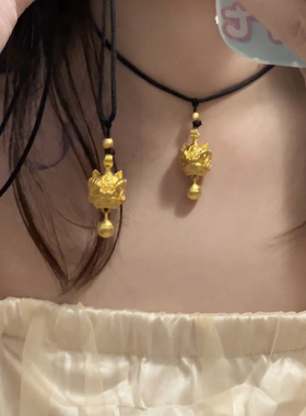 醒狮金色狮子头黑绳项链长款设计