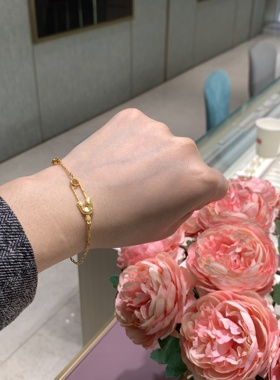 周大福ING碎冰冰回形针黄金手链