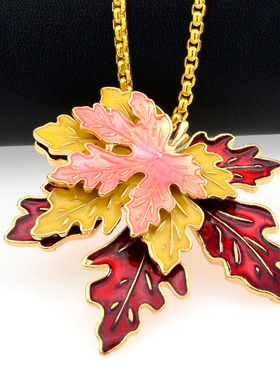 新款滴油枫叶项链女士毛衣链合金树叶吊坠K1167
