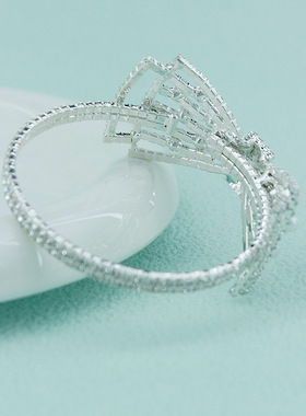 新款跨境欧美蝴蝶结水钻珍珠开口手镯气质设计感晚宴女士