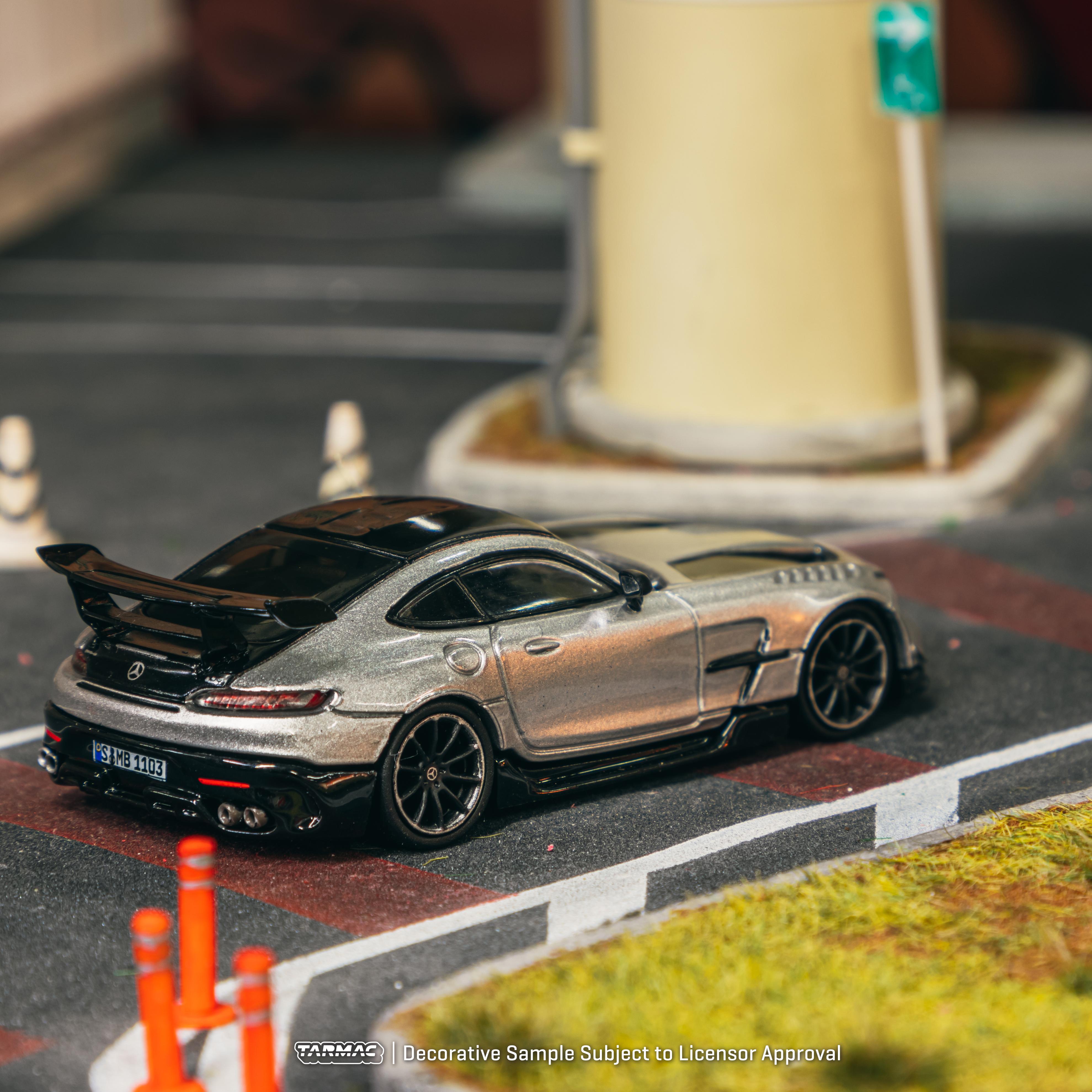 Tarmac Works 1:64奔驰AMG GT Black Series 银色合金静态模型 - 图1