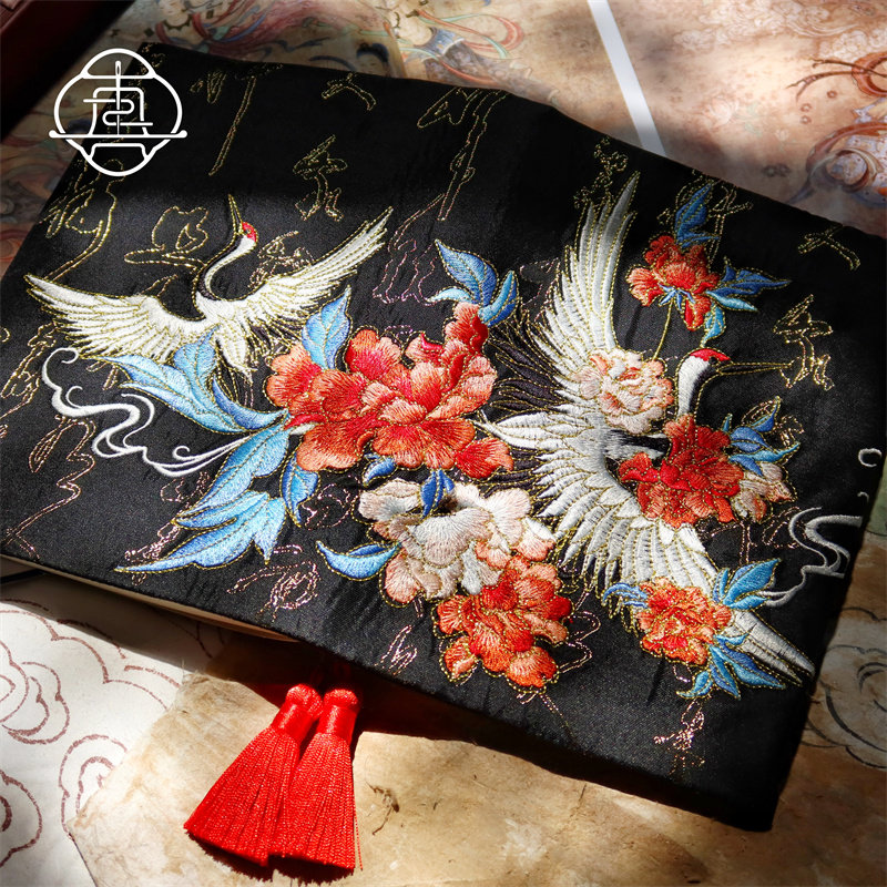真我 书中鹤 原创重工刺绣中式手账本手工布书衣日记笔记本a5a6,淘宝优惠券,粉丝福利购,淘宝优惠卷