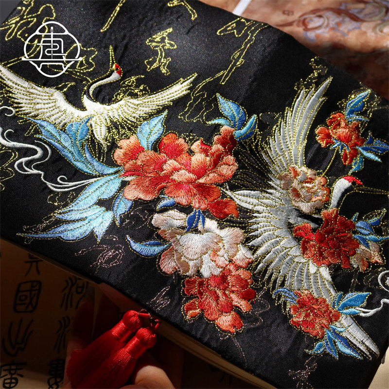 真我 书中鹤 原创重工刺绣中式手账本手工布书衣日记笔记本a5a6,淘宝优惠券,粉丝福利购,淘宝优惠卷