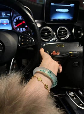 天然冰种翡翠色飘花玉髓正装手镯石英岩玉镯子玛瑙宽版新中式国风