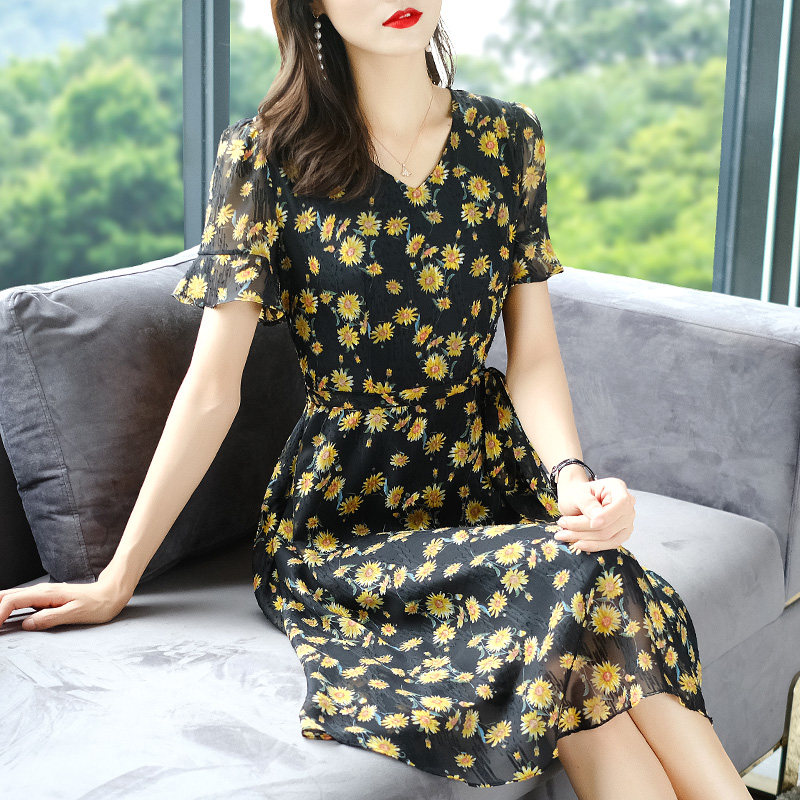  爱朴女装大码女装