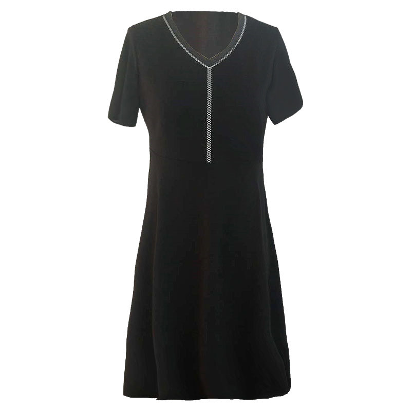  爱朴女装大码女装