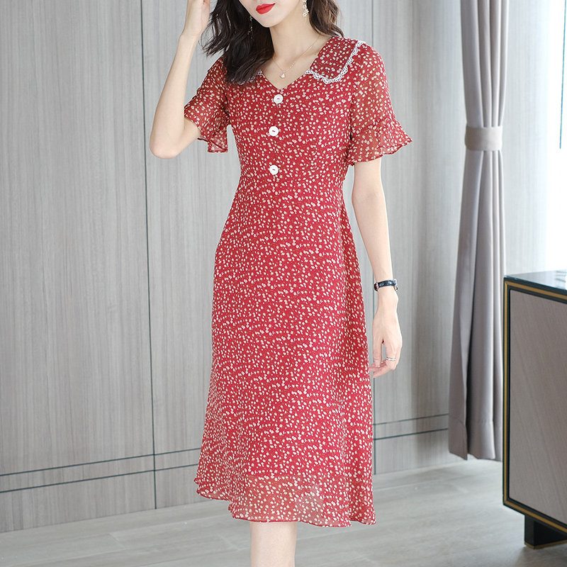  爱朴女装大码女装