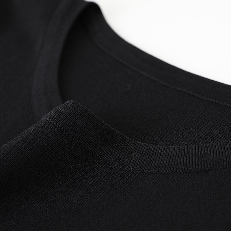  爱朴女装大码女装