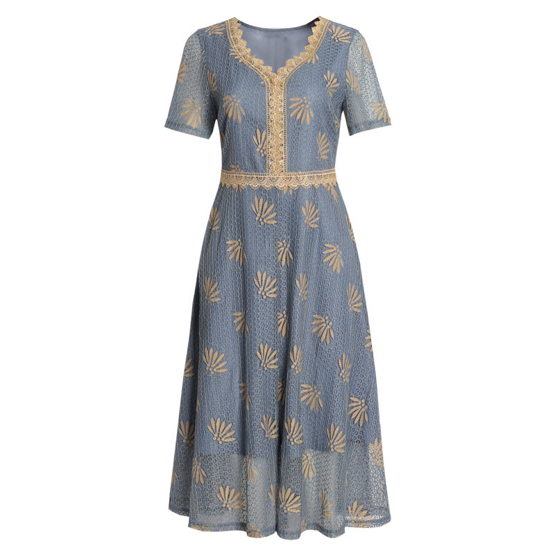  爱朴女装大码女装