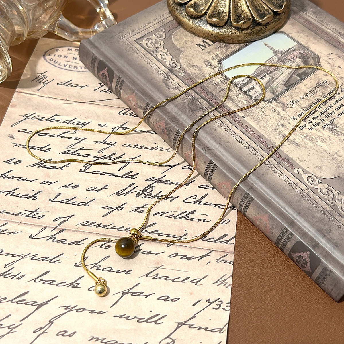 小众复古美拉德秋冬毛衣链女虎眼石可抽拉小众设计不掉色百搭锁骨,淘宝优惠券,粉丝福利购,淘宝优惠卷