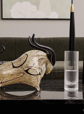 水晶琉璃牛摆件办公室陈设工艺品