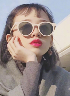 2022新款韩版复古白色墨镜女