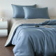 A complete set of four-piece summer ice silk quilts with seven or eight-piece quilt cores and pillow cores. A complete set of six-piece summer single thin quilts.