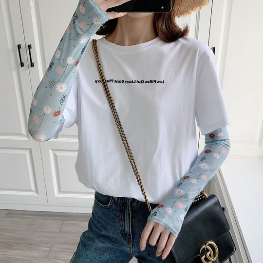 Internet celebrity's fresh driving tool HyunA style gloves