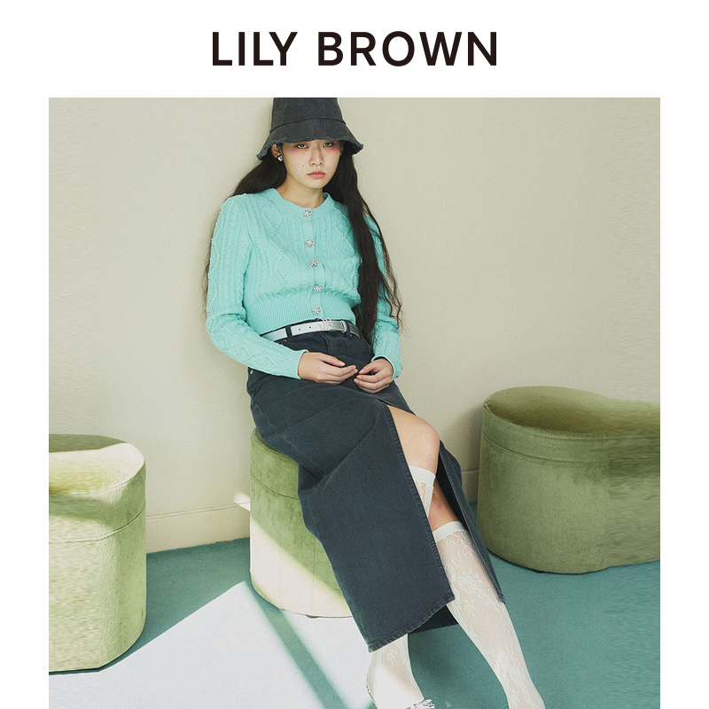 LILY BROWN2024春夏新品 百搭街头风高开叉牛仔半身裙LWFS241096