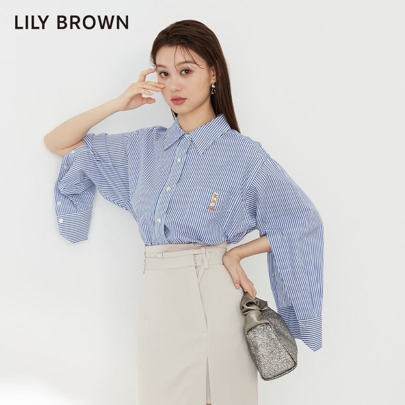 LILY BROWN春夏款LILYBEAR刺绣熊可爱学院风衬衫LWFB231211 - 图2