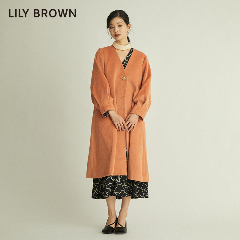 LILY BROWN秋冬款 气质一粒扣灯笼袖纯色毛呢大衣外套LWFC221001