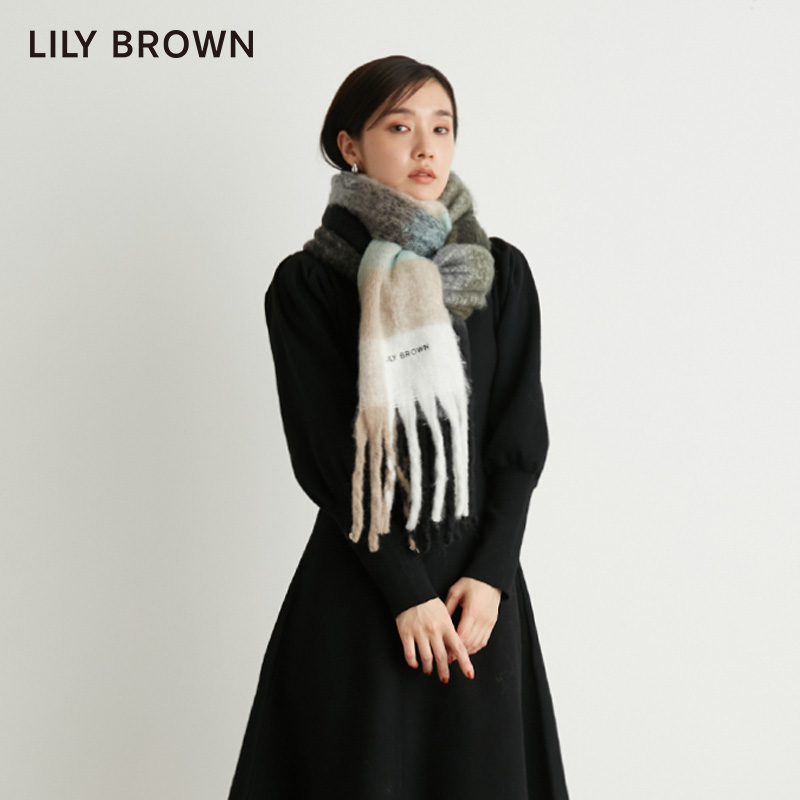 LILY BROWN2023秋冬新品 复古可爱格纹百搭流苏长围巾LWGG234366