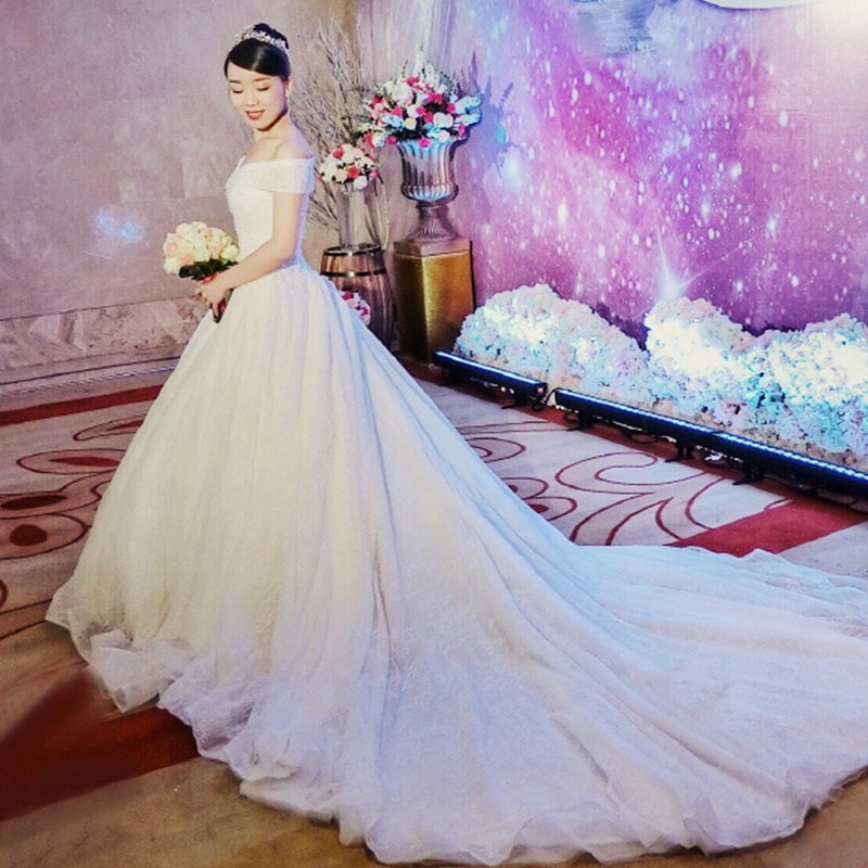 dvt旗舰店轻主婚纱礼服年新款气质新娘法式超仙大拖尾简约一字肩齐地女2