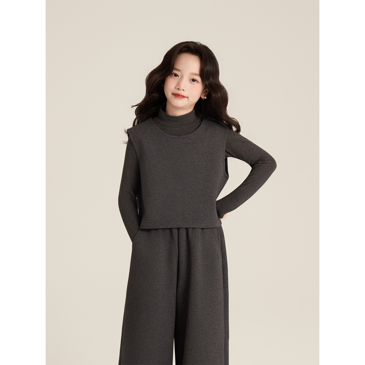 Amybaby女童套装秋季2025新款极简风韩版时尚宽松马甲显瘦阔腿裤