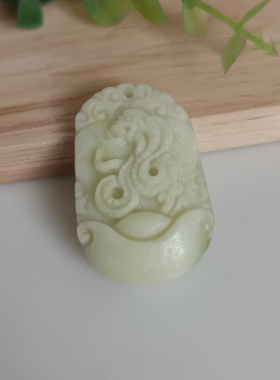清仓天然蓝田玉生肖吊坠项链