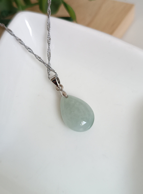 天然翡翠飘花水滴玉吊坠女款百搭