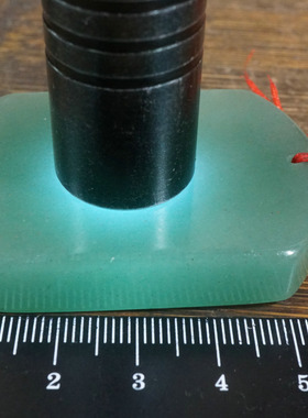 22130号 新疆哈密绿色东陵玉无事牌