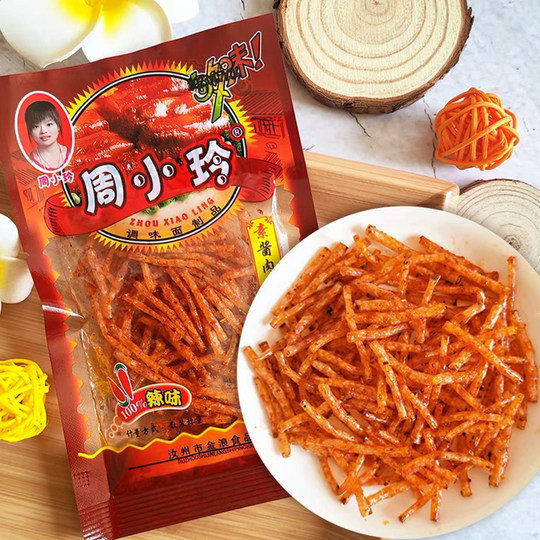 Zhou Xiaoling's vegetarian shredded pork with five cents on campus, spicy spicy strips, nostalgic snacks from her childhood, spicy shredded snacks