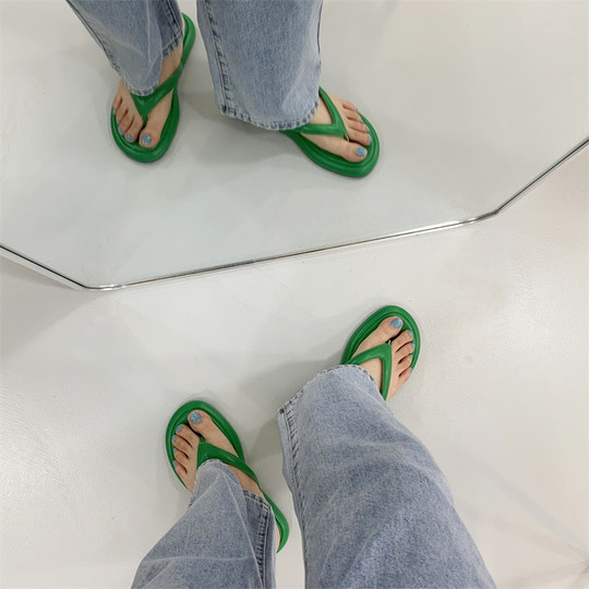 人字拖女厚底2025夏季新款夹脚平底拖鞋网红外穿时尚度假沙滩凉拖