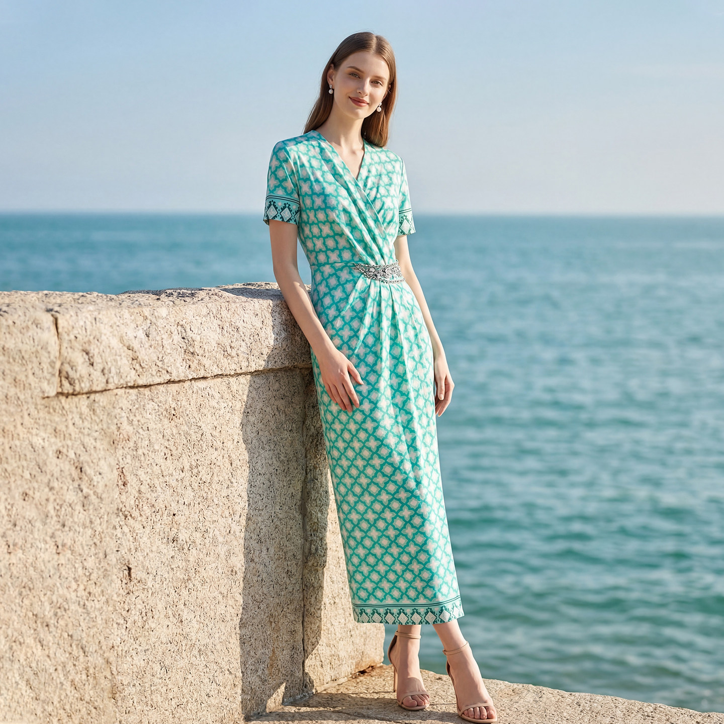 商场同款马天奴2025夏季印花连衣裙法式V领钉珠收腰裙子宴会度假