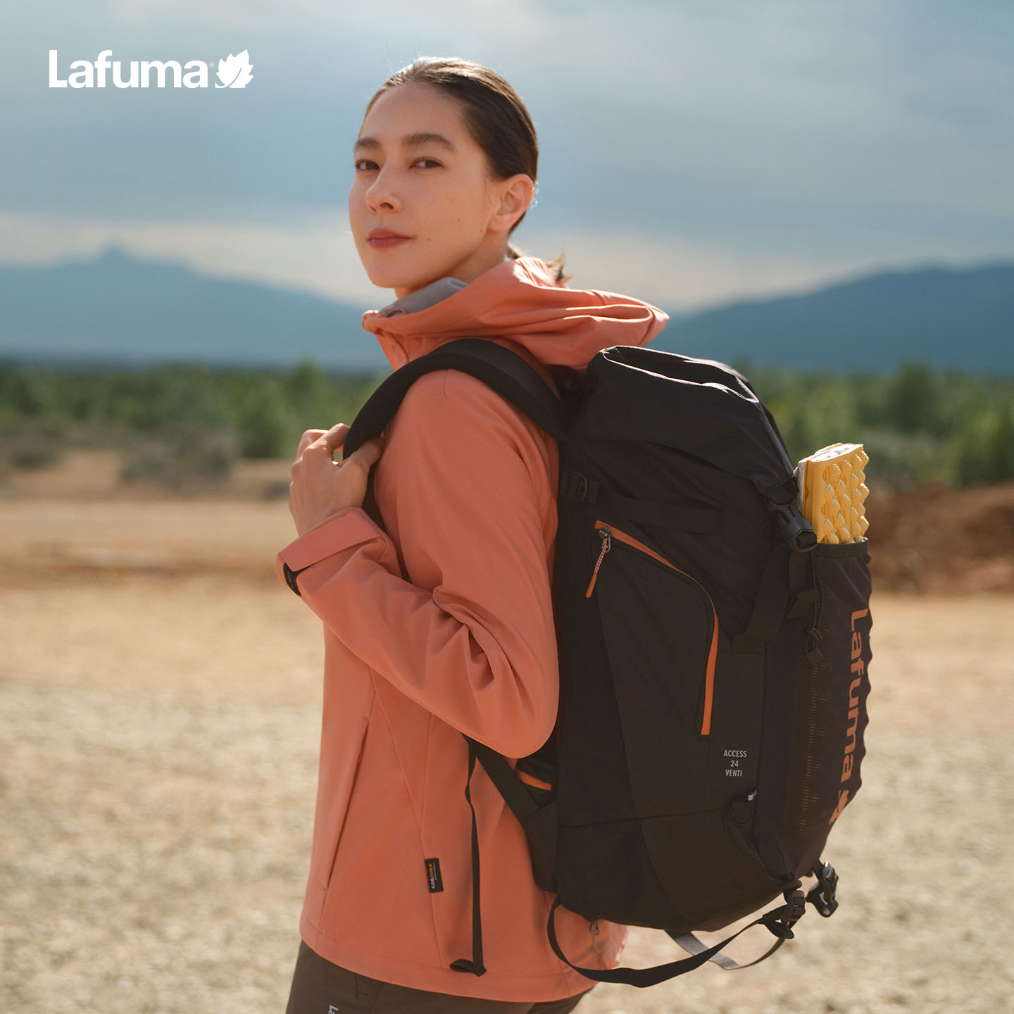 LAFUMA乐飞叶女CORDURA耐磨软壳登山防泼水夹克上衣休闲保暖外套