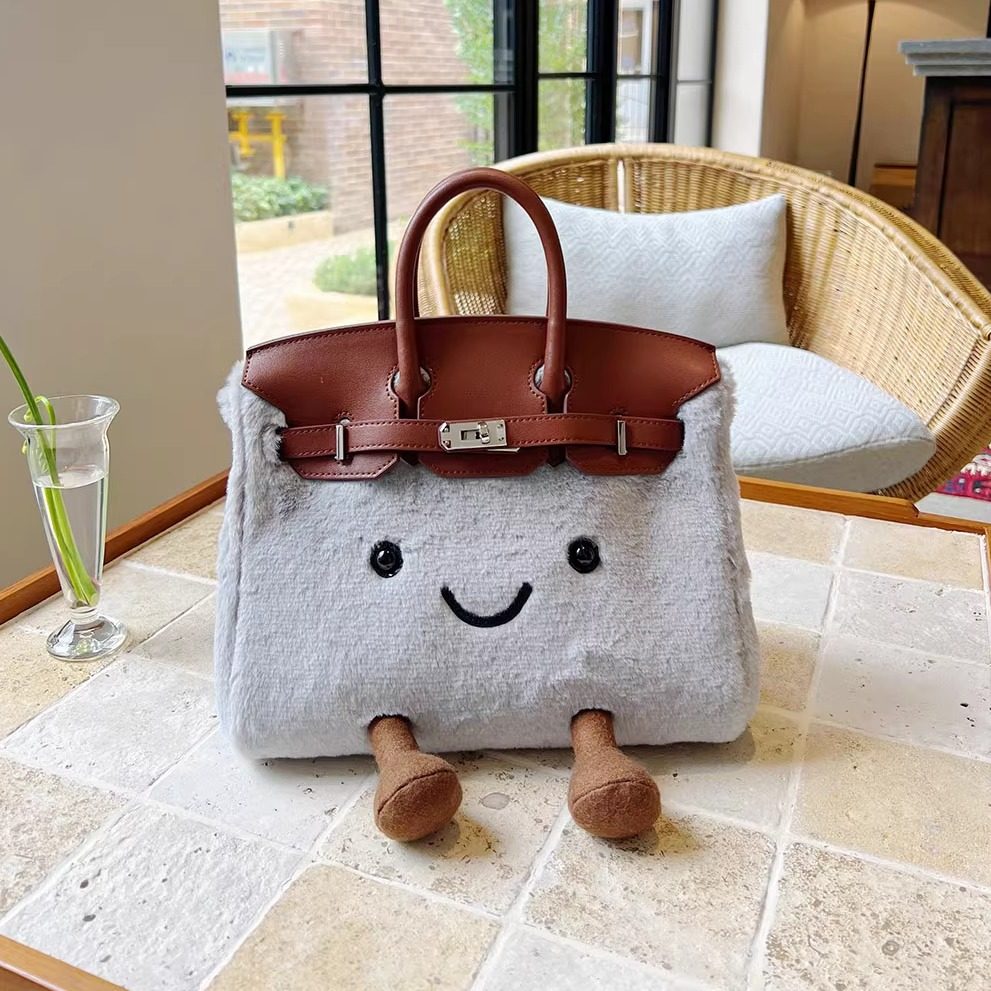 小众设计感小精灵毛绒斜挎包上班小拎包高颜值可爱手提包包凯莉包,淘宝优惠券,粉丝福利购,淘宝优惠卷
