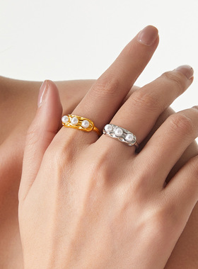 时尚通勤个性简约休闲百搭戒指优雅贝珠设计感钛钢镀金开口食指戒