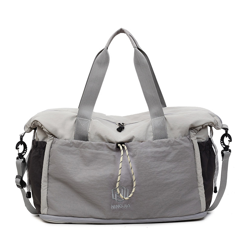 大容量旅行包女短途手提出差轻便行李袋男收纳斜挎运动游泳健身包