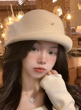 法式千金羽毛卷边礼帽女秋冬盆帽
