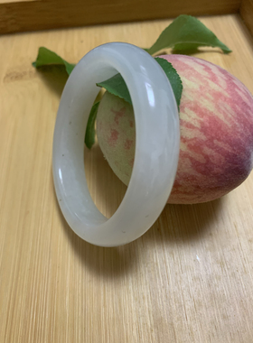 天然和田玉白玉手镯女款玉镯子带证书油润细腻无纹裂带芝麻圈口53