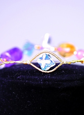 荷鲁斯女梅尔卡巴萤石水晶