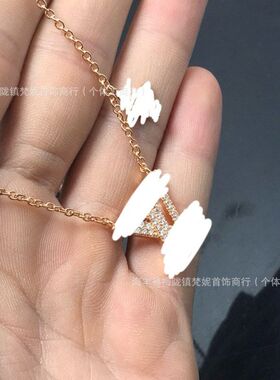 驴家跨境字母满钻镶钻18k珐琅项链女高版字母系列轻奢锁骨链批发