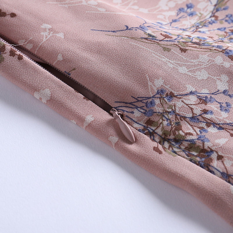 2020夏季韩版宽松v领大码胖连衣裙 云妃秀大码女装