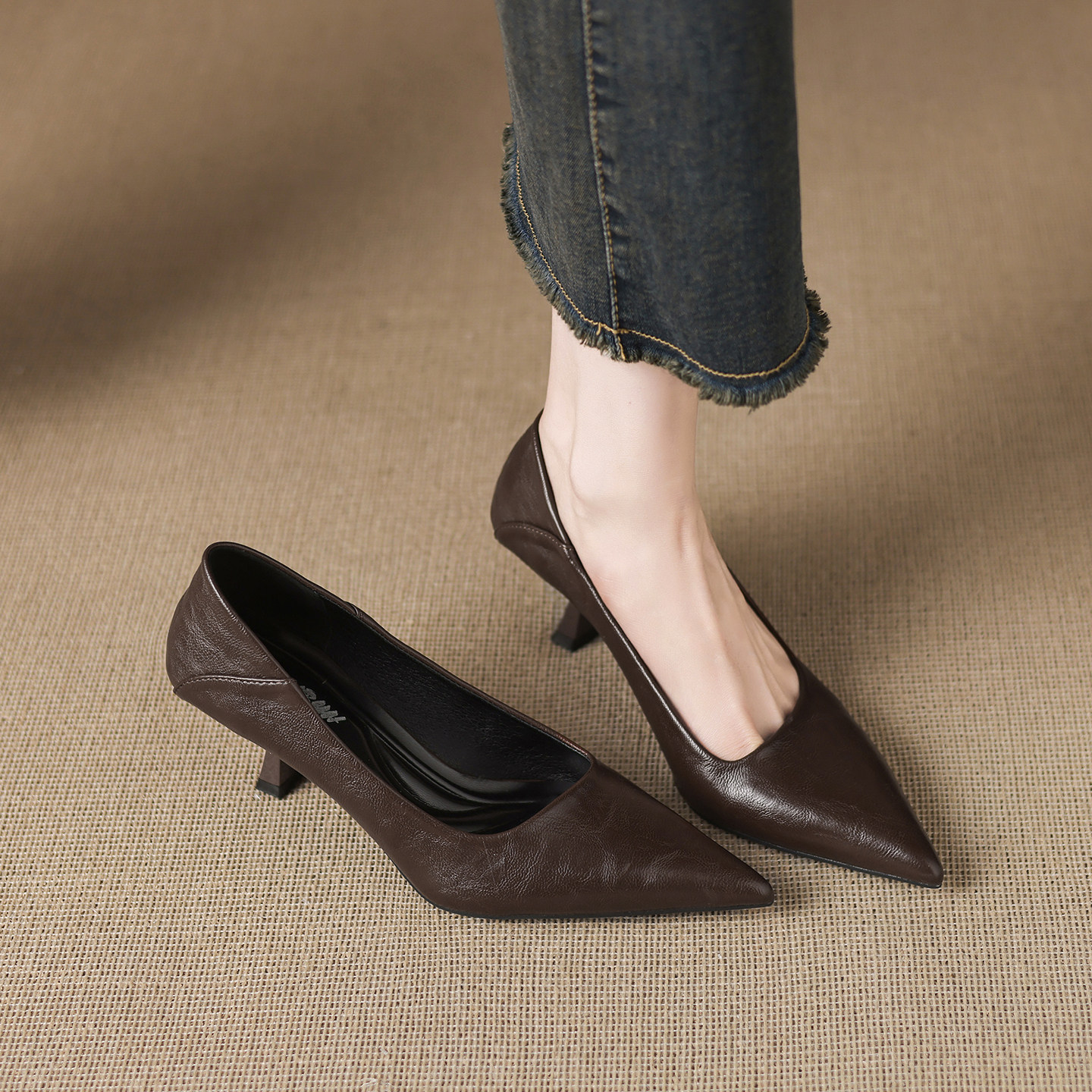 小高跟气质女鞋2026春季新款巨好看法式细跟浅口尖头单鞋女不累脚,淘宝优惠券,粉丝福利购,淘宝优惠卷