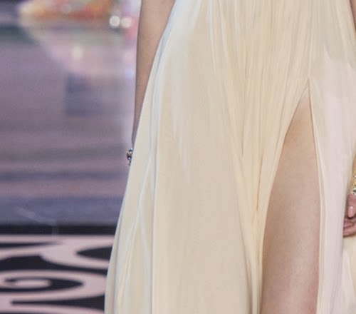 Georges Hobeika 香槟色单肩雪纺飘逸户外晚礼服主持表演敬酒服 - 图3