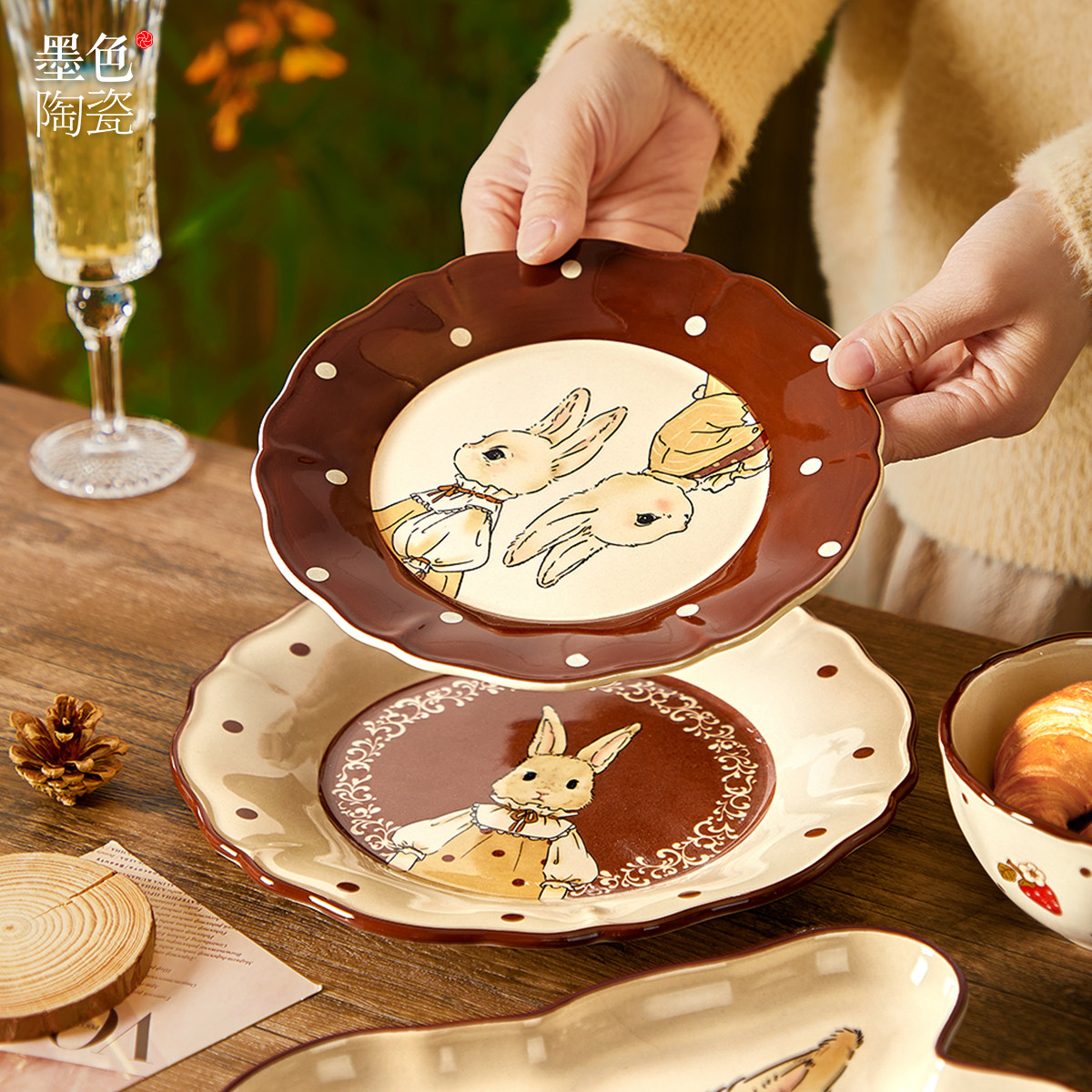 卡通可爱摩卡兔盘子家用菜盘碗碟餐具稀奇古怪好看的水果盘酸奶碗,淘宝优惠券,粉丝福利购,淘宝优惠卷