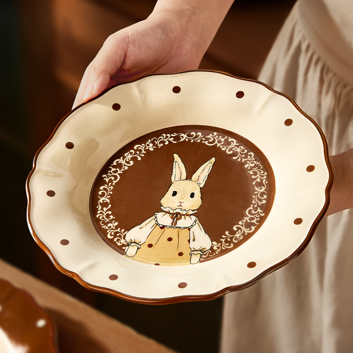 卡通可爱摩卡兔盘子家用菜盘碗碟餐具稀奇古怪好看的水果盘酸奶碗,淘宝优惠券,粉丝福利购,淘宝优惠卷