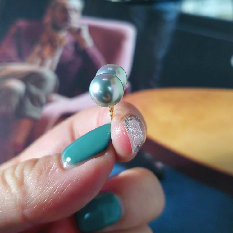 现货无调色真多麻耳钉18K金天然海水珍珠Akoya蓝玫瑰强光经典银灰,淘宝优惠券,粉丝福利购,淘宝优惠卷