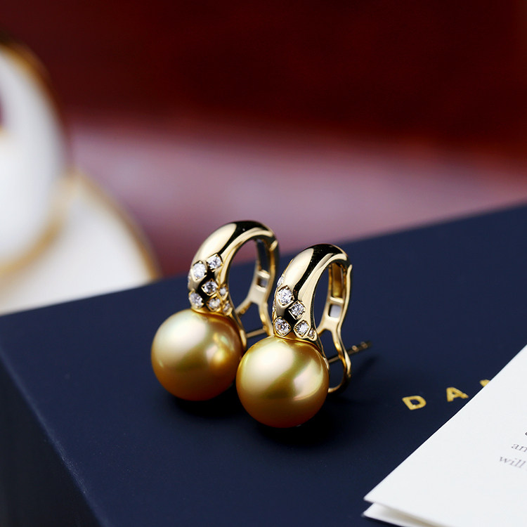 T家同款浓金色南洋珍珠钻石耳钉天然海水珠南洋金珠耳拍18k黄金特,淘宝优惠券,粉丝福利购,淘宝优惠卷