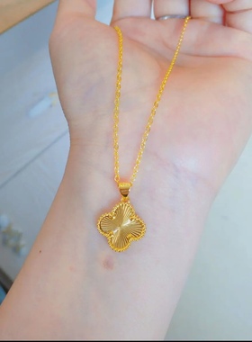 黄金色四叶草吊坠 双面拉丝工艺 轻奢小众幸运草锁骨链女 百搭