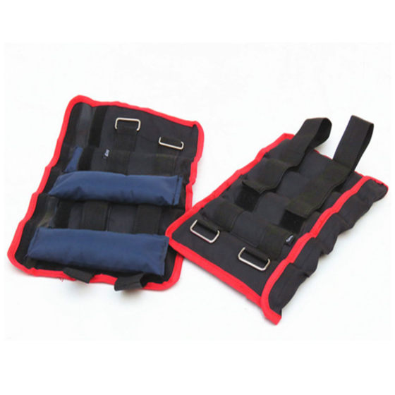 Weight-bearing equipment, hand and leg gaiters are comfortable and stable