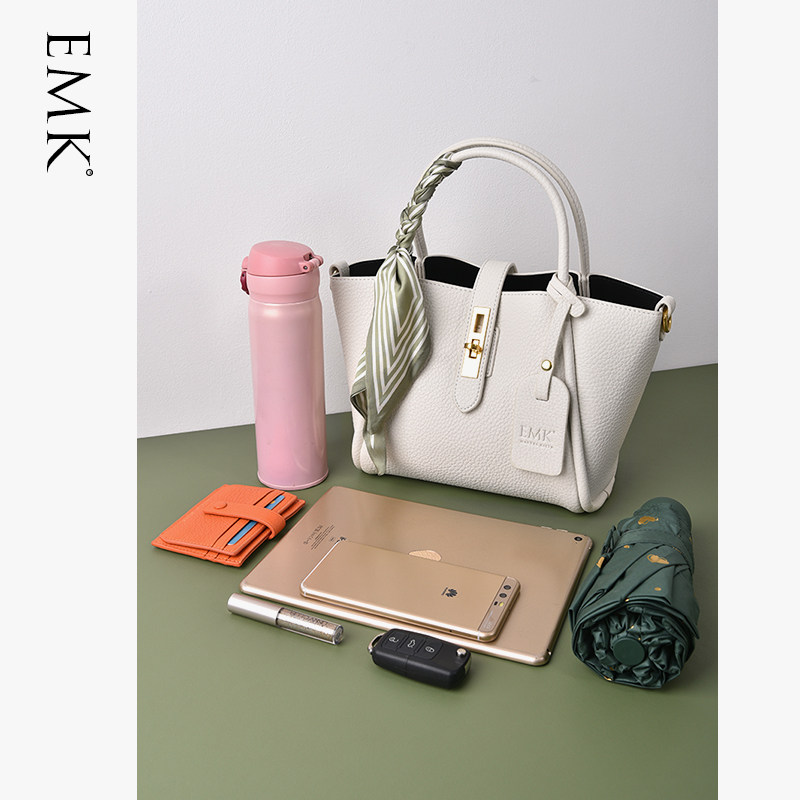 大气2022新款女士多隔层气质斜挎包 酷玩子弟箱包女士包袋