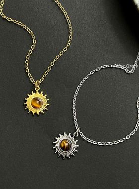 项链钛钢美拉德风太阳花吊坠