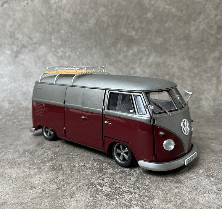 舒克SCHUCO 1:18 大众 VW T1b Lowrider 巴士面包合金汽车模型 - 图1